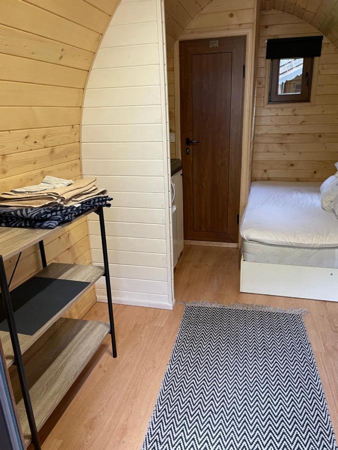 Hotel Hytta Alis Lærdalsøyri Esterno foto